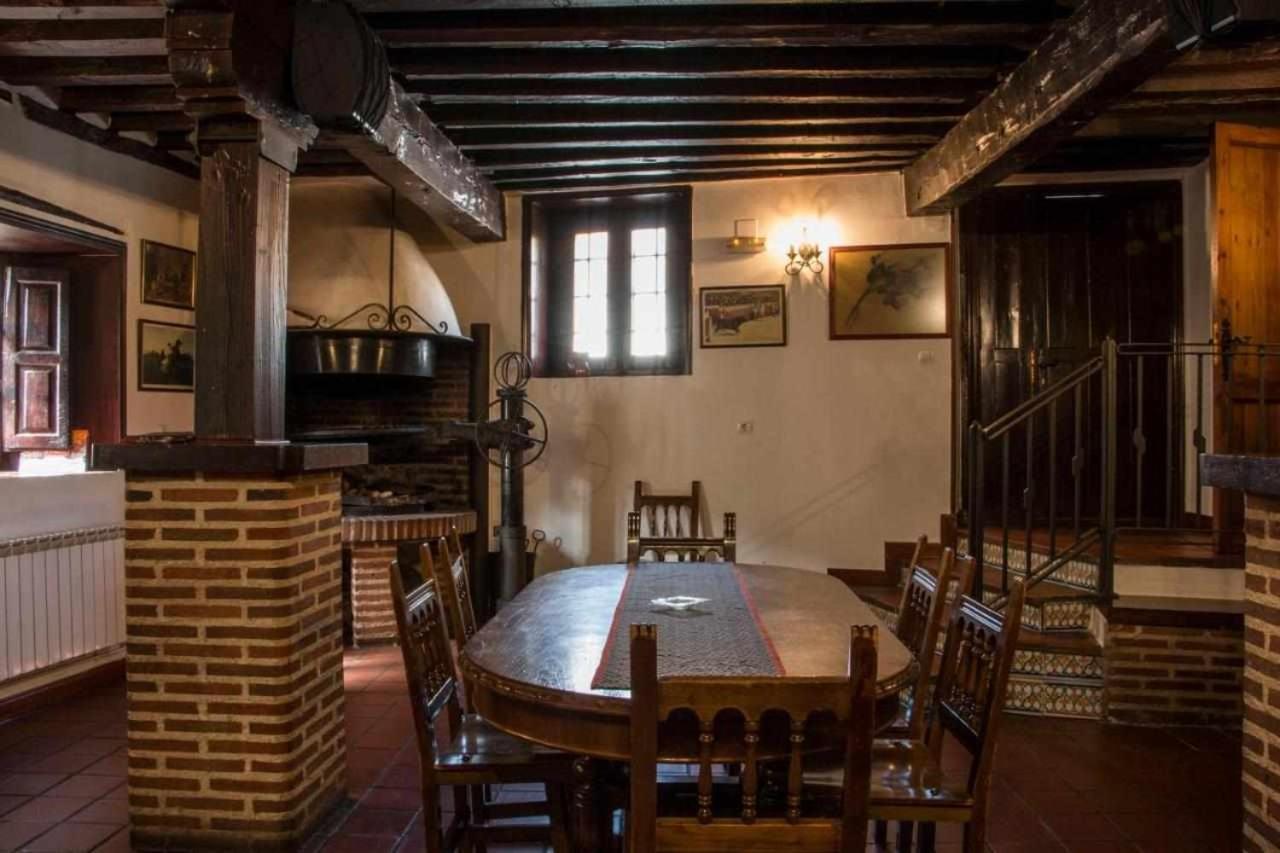 Casa Rural Paco Муньогалиндо Экстерьер фото
